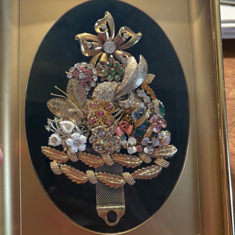 Framed Vtg Costume Jewelry Art Brooch Assemblage Rhinestone Floral Gold 8x6